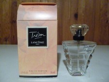 Eau de parfum flacon TRESOR de
