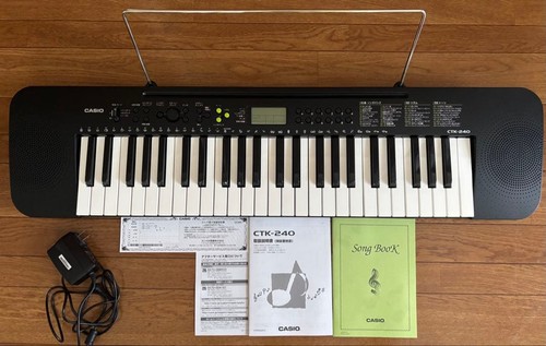 Electronic keyboard casio - electronic,