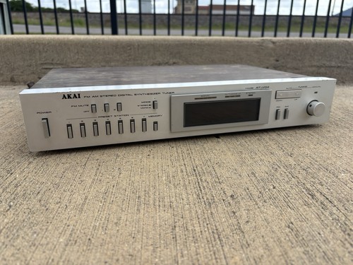 Vintage akai fm - akai, fm/am