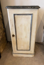 TABLE DE NUIT CHEVET  DÉBUT