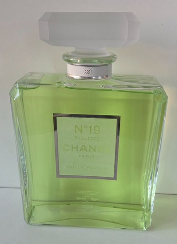 Chanel poudre factice - n°19,
