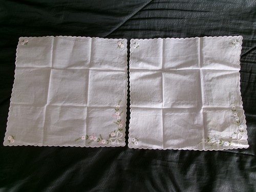 Pochettes mouchoirs napperons - pochettes,