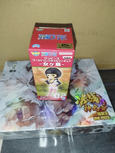 Figurine one piece - figurine,