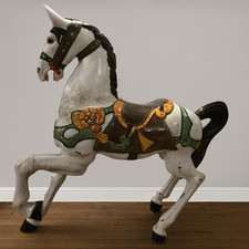 Important cheval de manège