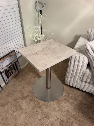 Bar table square pub - table,
