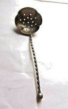 ANCIENNE CUILLERE A SUCRE -