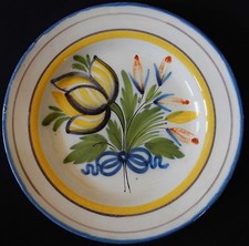 Assiette ancienne en faïence