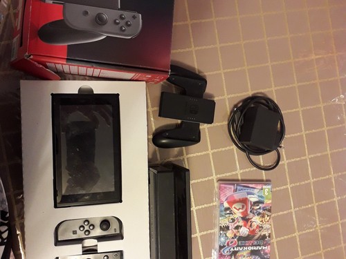 Nintendo switch grise - grise, la