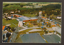 VIC-le-COMTE (63) CAMPING , PISCINE & TENNIS en vue aérienne