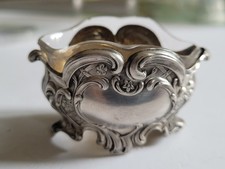 SALIERE ou POIVRIER de TABLE en ARGENT   poinçon Minerve Saleron fleuri 11 Gramm