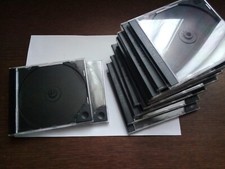 10 Boîtiers de rangement stockage pour CD-R ou/et DVD.