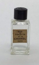 CHANEL N° 19 - PARFUMS CHANEL