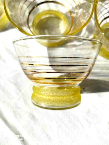 Verres pied jaune - au,