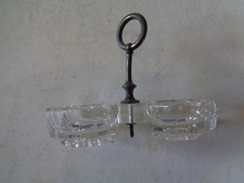 Ancien Ensemble Salière - Poivrier en verre taillé