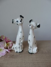Figurines couple de chiens dalmatiens romantiques en céramique années 1970