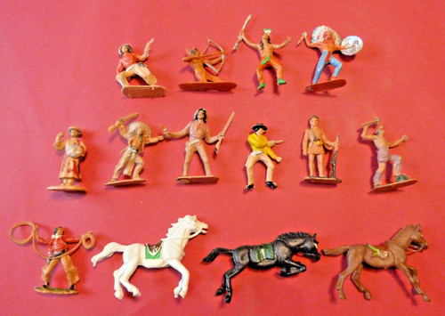 Plastic toys soldiers - -, 14