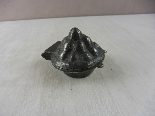 Ancien moule chocolat en - chocolat,