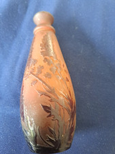 Emile GALLE vase à décor de feuillage  , herbes en relief 