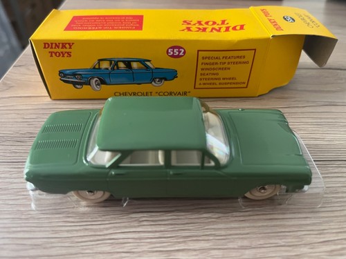 Dinky toys chevrolet corvair - dinky,