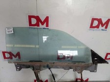 VITRE DE PORTE AVANT DROITE /