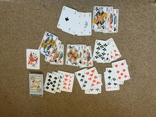 JEU DE CARTES A JOUER 33