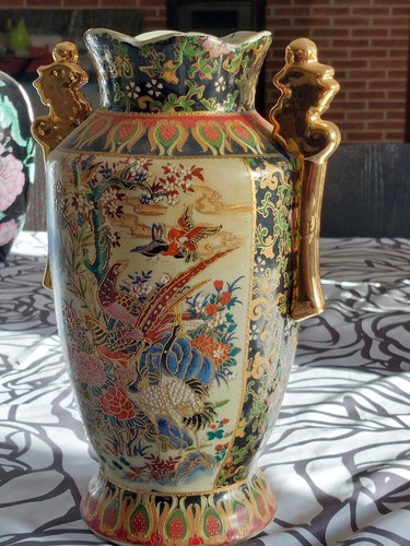 Vase décor chinois - , polychrome