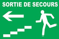 Panneau sortie de secours à gauche avec escaliers