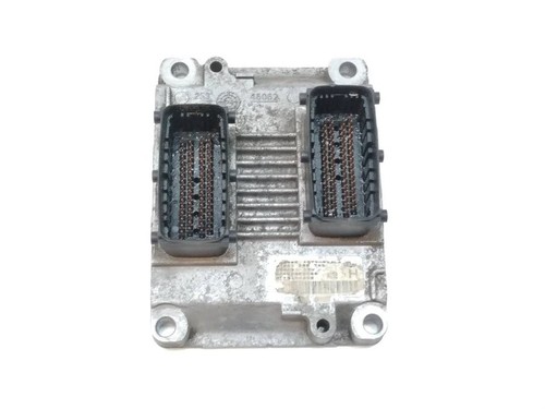 090008 calculateur moteur ecu - calculateur,