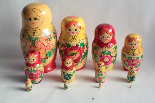 Poupées russes matriochkas - poupées,
