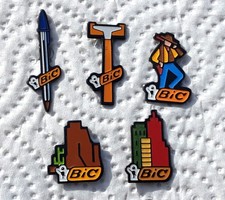 LOT DE 5 PIN'S BIC STYLO RASOIR.....