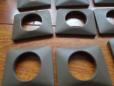 Arnould PLAQUE CACHE arrondi prise Raymond Loewy 1001  marron VENDU A LA PIECE