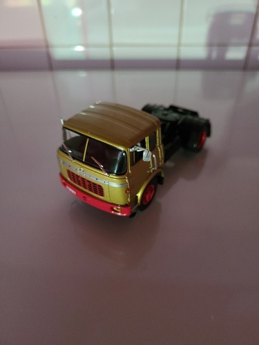 Tracteur berliet camion - tr,