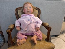 JOLI POUPEE D ARTISTE BEBE