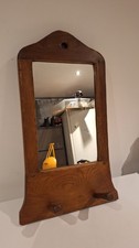 Miroir et portemanteau mural