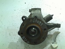 Pivot de moyeu avant gauche