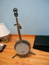 Alvarez  BANJO