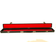 Ancienne mallette pour queue