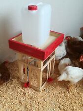 Abreuvoir Automatique Pour Oiseaux Avec 4 Surtisseurs. Grand XL