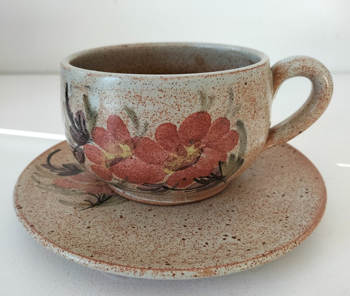 Grande tasse soucoupe en - grande,