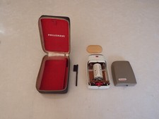 Ancien Rasoir à Piles PHILISHAVE  dans son coffret d'origine en état de Marche