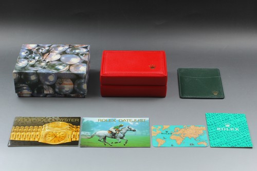 Véritable boîte montre - véritable,