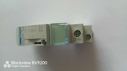 Télérupteur unipolaire 230v