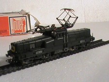 locomotive électrique HO JOUEF 8334/ TYPE BB 12079 VERTE. FONCTIONNE