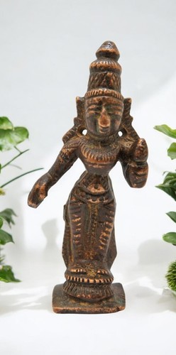 Laiton antique lady apsara - laiton,