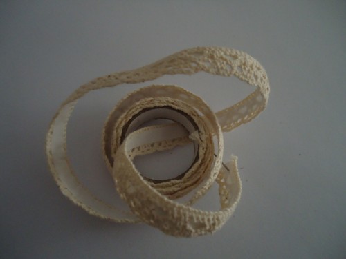 Ruban dentelle autocollante - -,