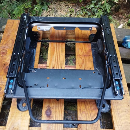 Embase siège renault trafic - , 2