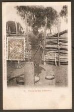 MADAGASCAR carte postale cpa  Pileuse de riz Antandroy  /Coll. Chatard,Diego-S.