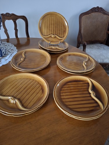 Grandes assiettes a - 11,