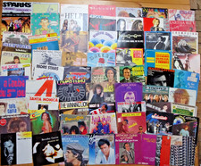 Lot de 125 Disques Vinyles 45