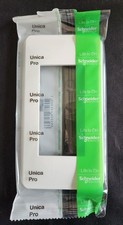 Scheinder Unica Pro Plaque de finition - Blanc - 4 Modules (NU411418) Neuf 